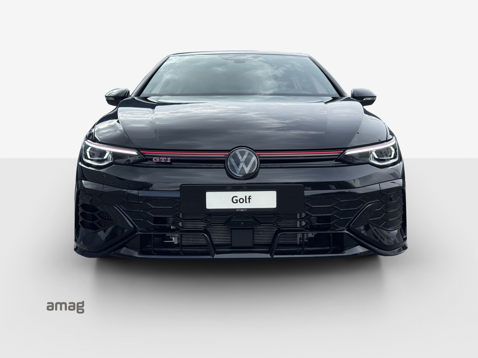 VW Golf GTI 50 2.0TSI 325PS DSG-image-6