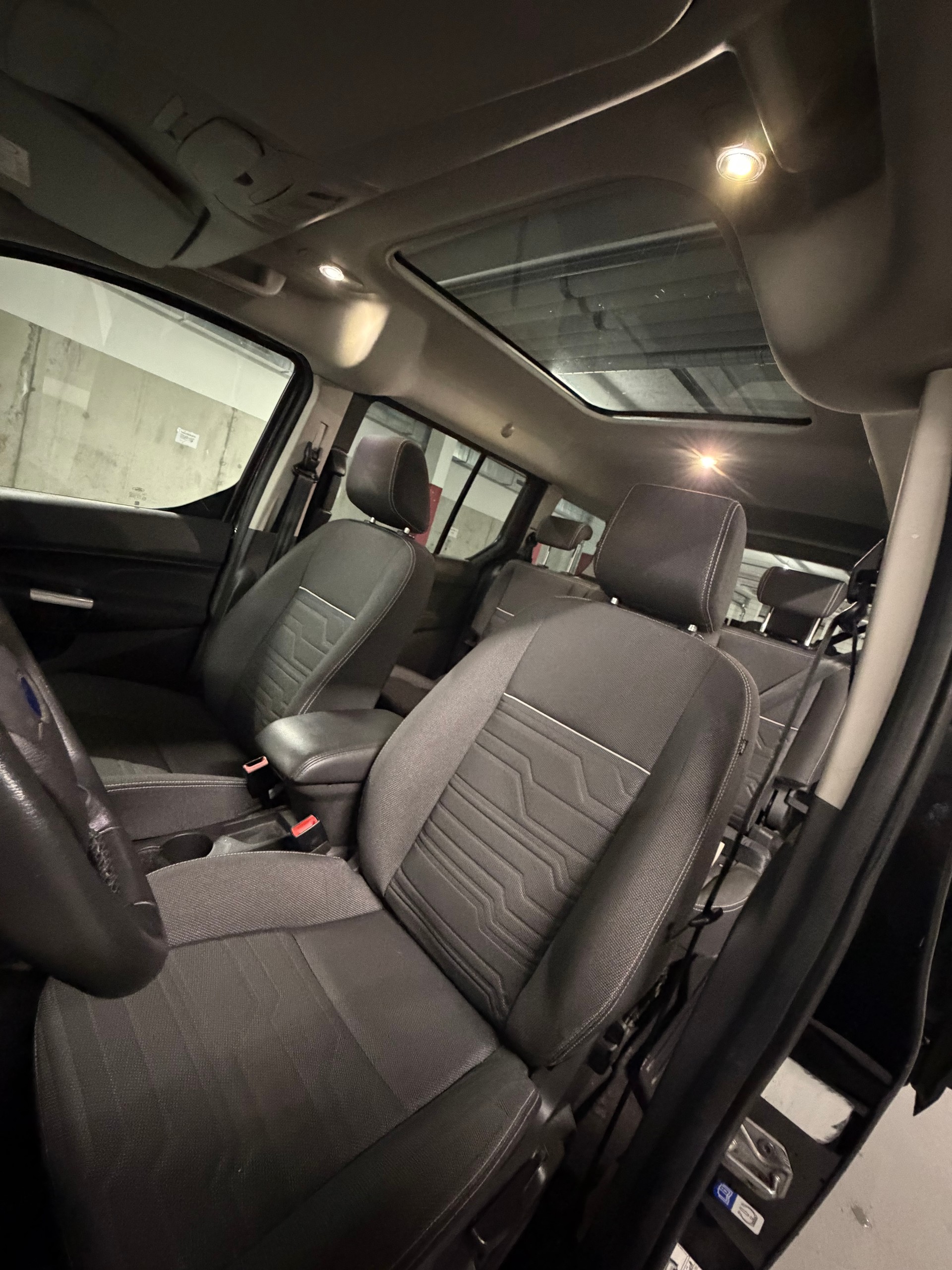 FORD Grand Tourneo Connect 7place 1.6 SCTi Titanium Automatic-image-13