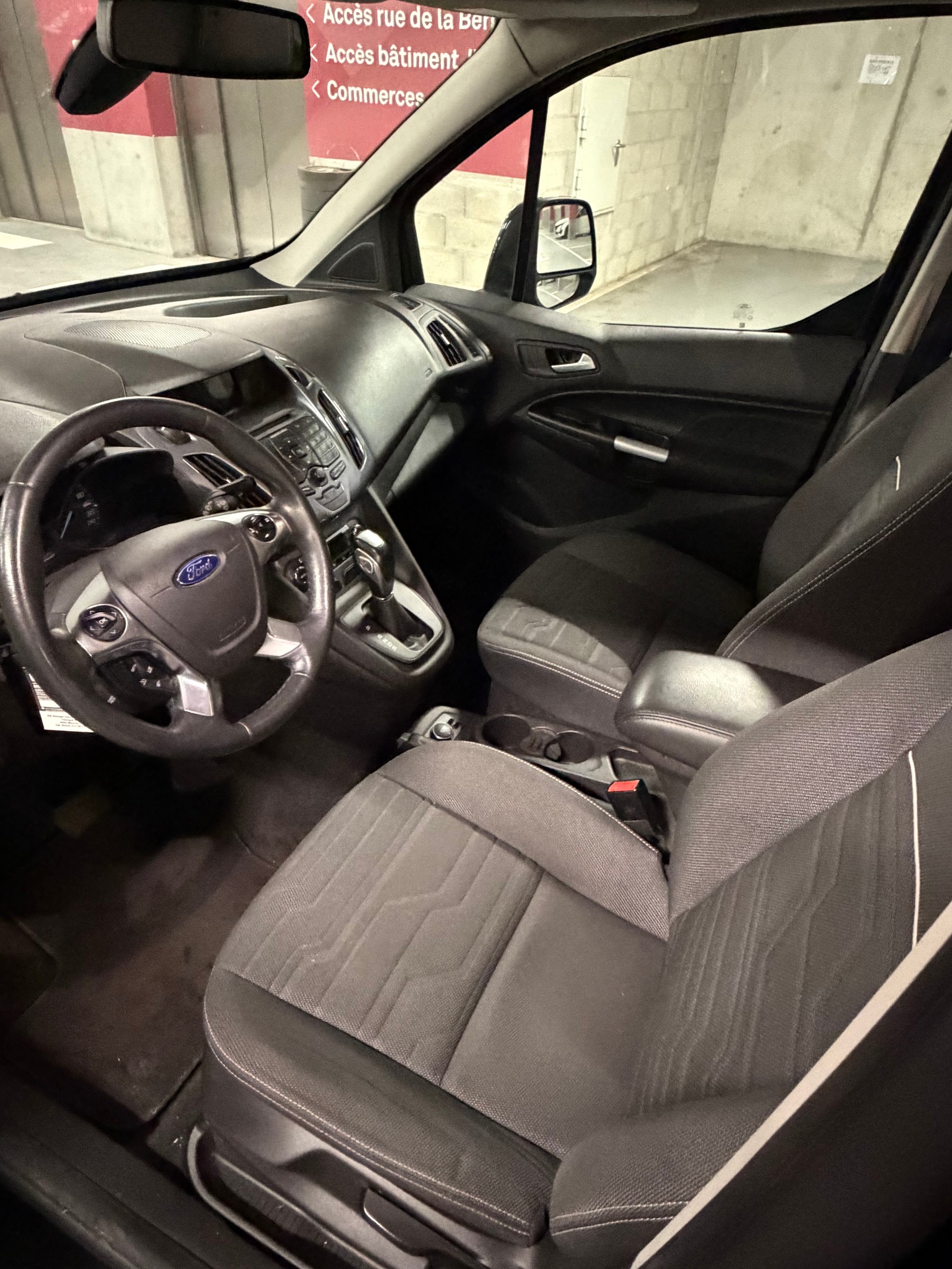 FORD Grand Tourneo Connect 7place 1.6 SCTi Titanium Automatic-image-14