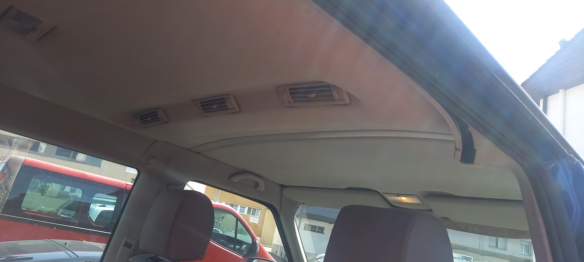 VW T4 Caravell 2.5TDI ABS-image-8