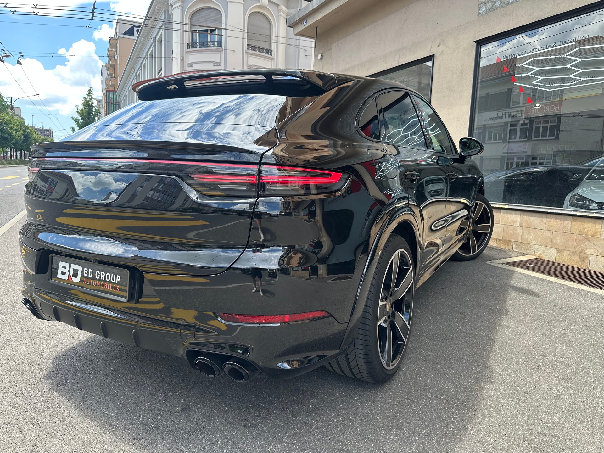 PORSCHE Cayenne GTS Coupé-image-5