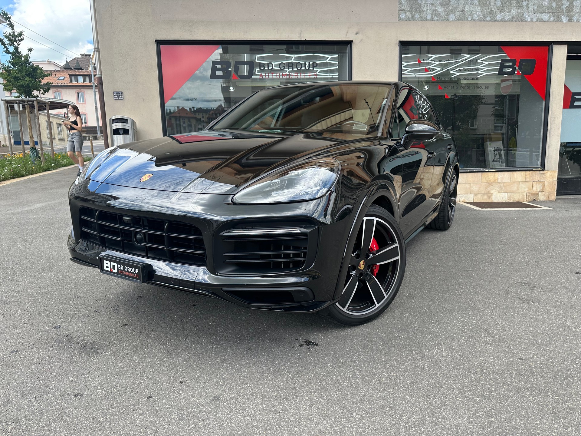 PORSCHE Cayenne GTS Coupé-image-0