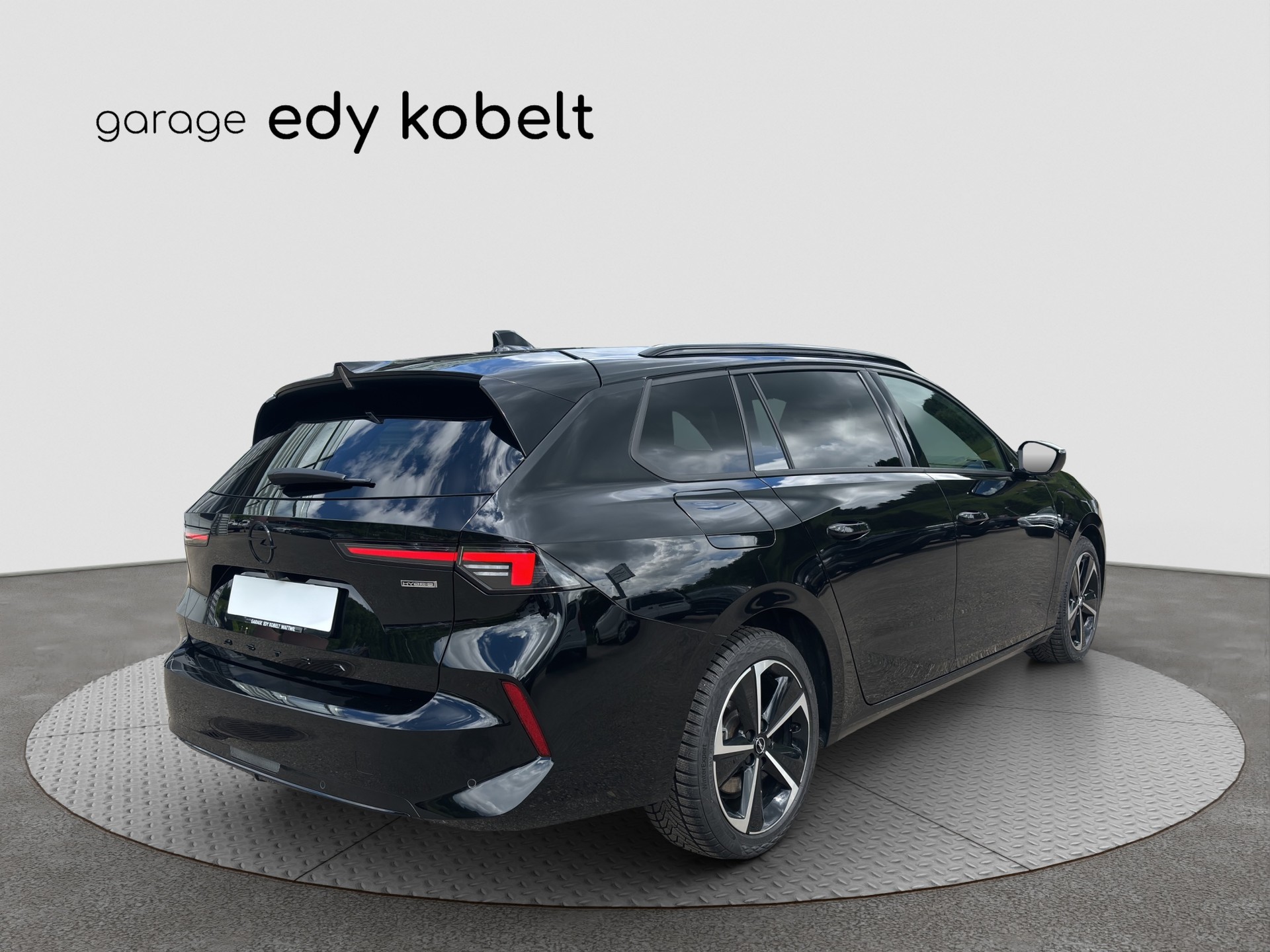 OPEL Astra Sports Tourer 1.6 PHEV Turbo GS A-image-19