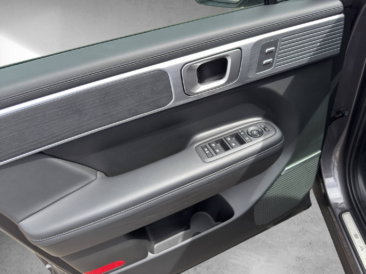 HYUNDAI Santa Fe 1.6 T-GDi HEV Vertex-image-2