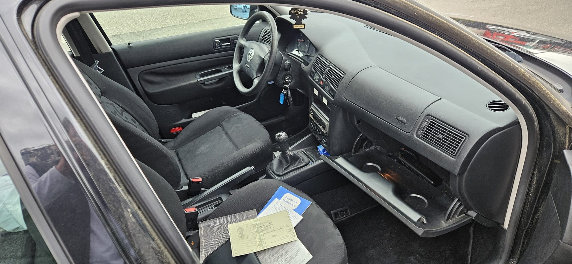 VW Golf 1.6-image-5