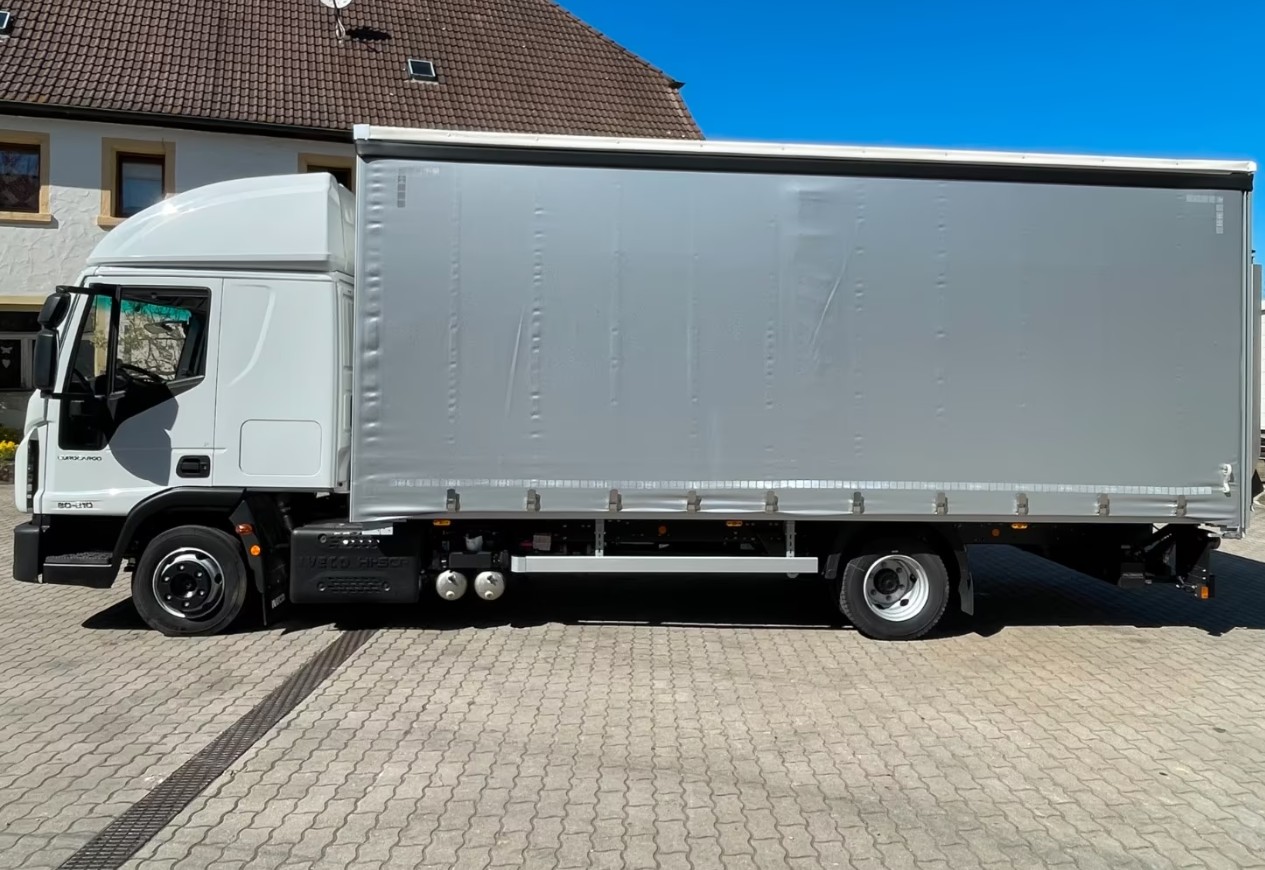IVECO Eurocargo ML80E21 Schiebeplane mit Ladebordwand-image-1