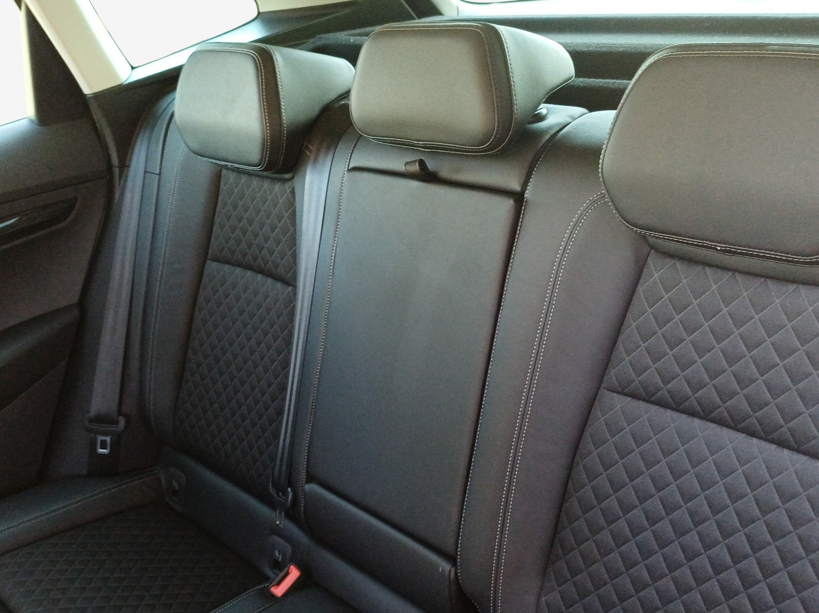 SKODA Karoq 1.5 TSI ACT Style DSG-image-11