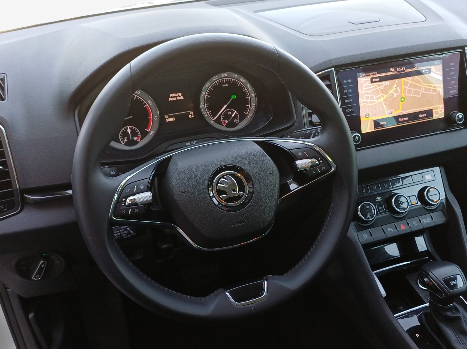SKODA Karoq 1.5 TSI ACT Style DSG-image-9