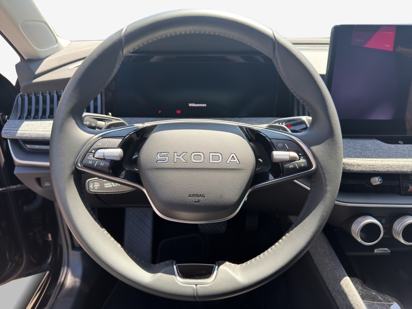 SKODA Superb Combi 2.0 TDi Selection 4x4 DSG-image-9