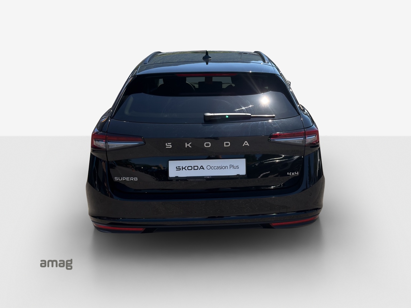 SKODA Superb Combi 2.0 TDi Selection 4x4 DSG-image-3