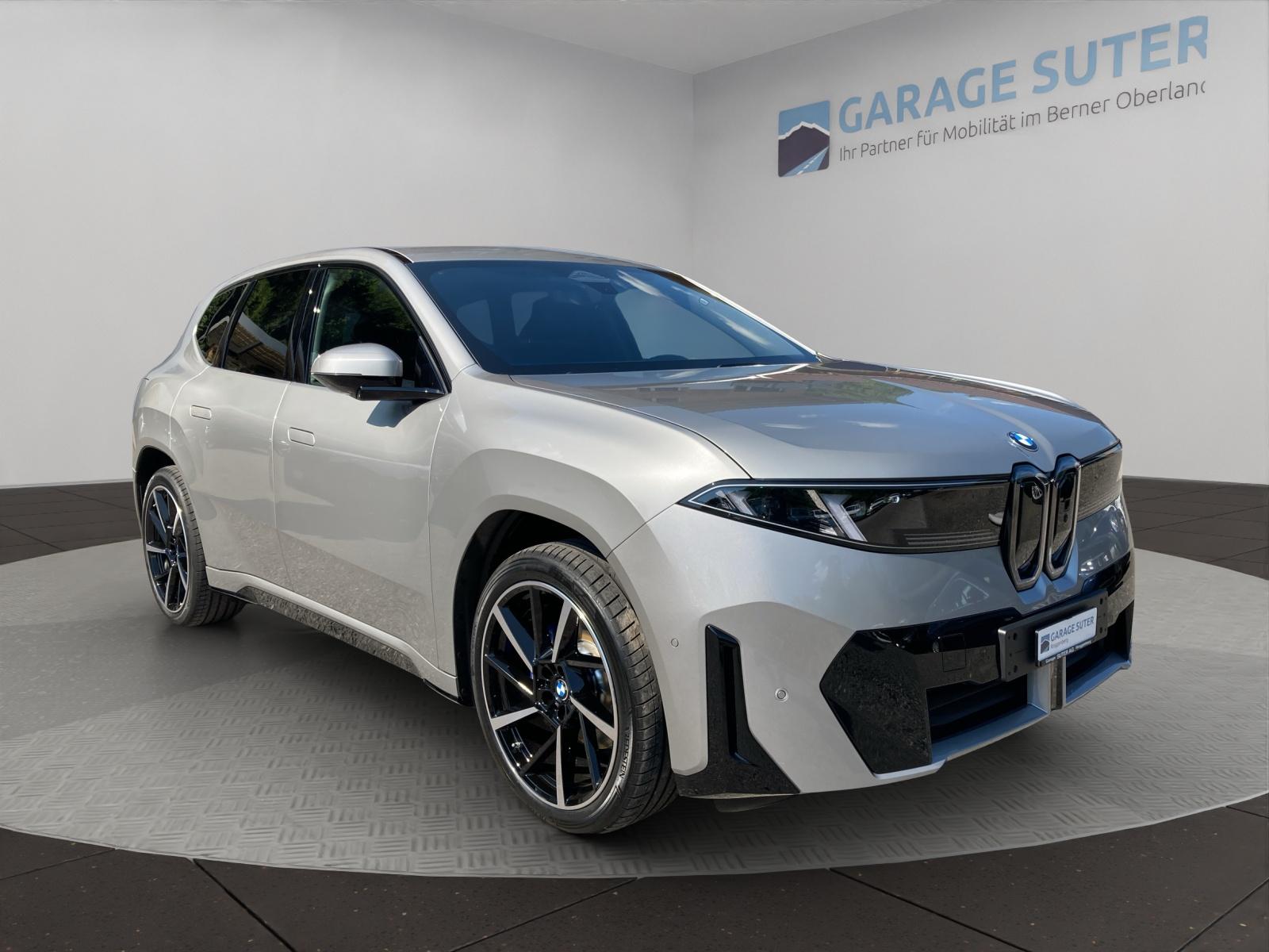 BMW iX3 50 xDrive-image-6