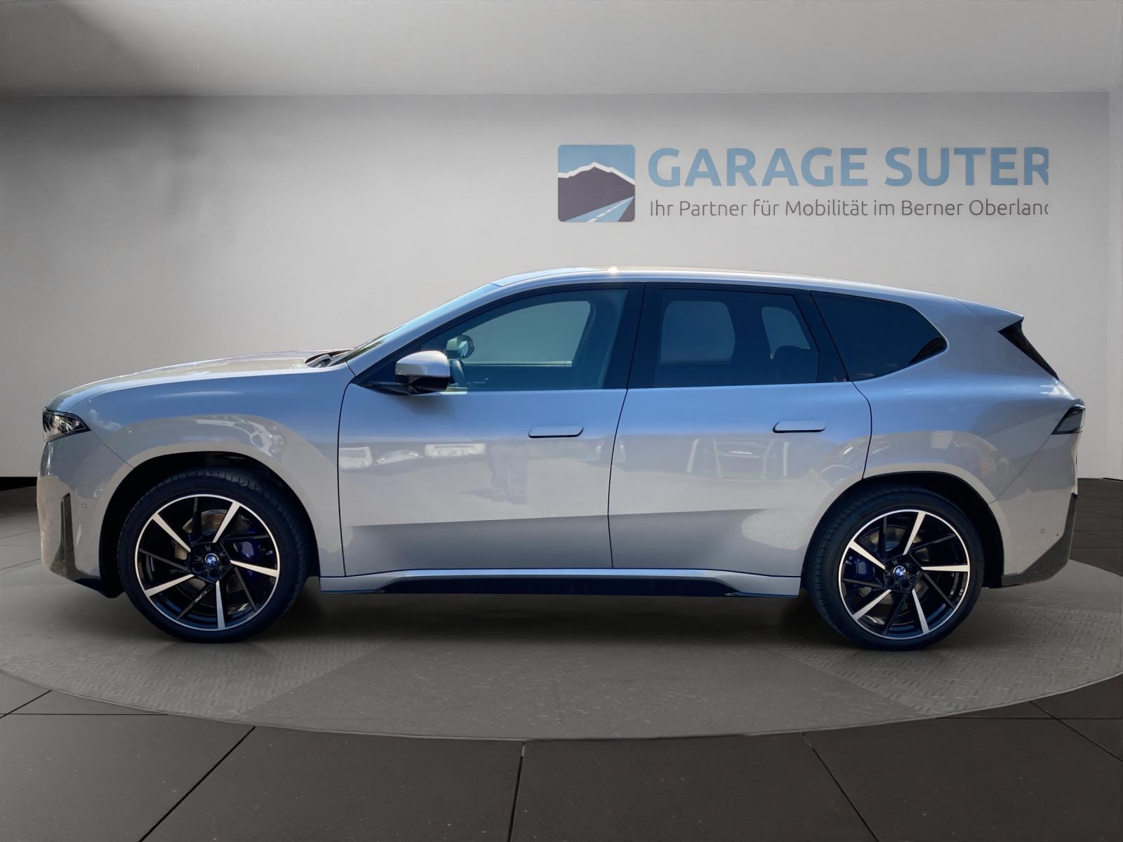 BMW iX3 50 xDrive-showroom-element-1