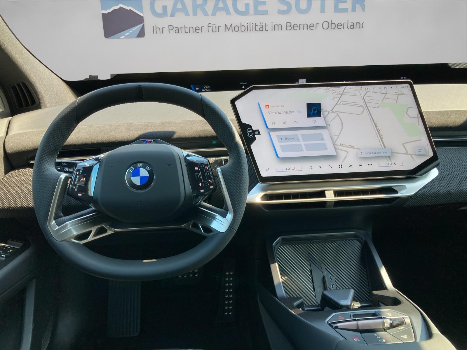 BMW iX3 50 xDrive-image-9