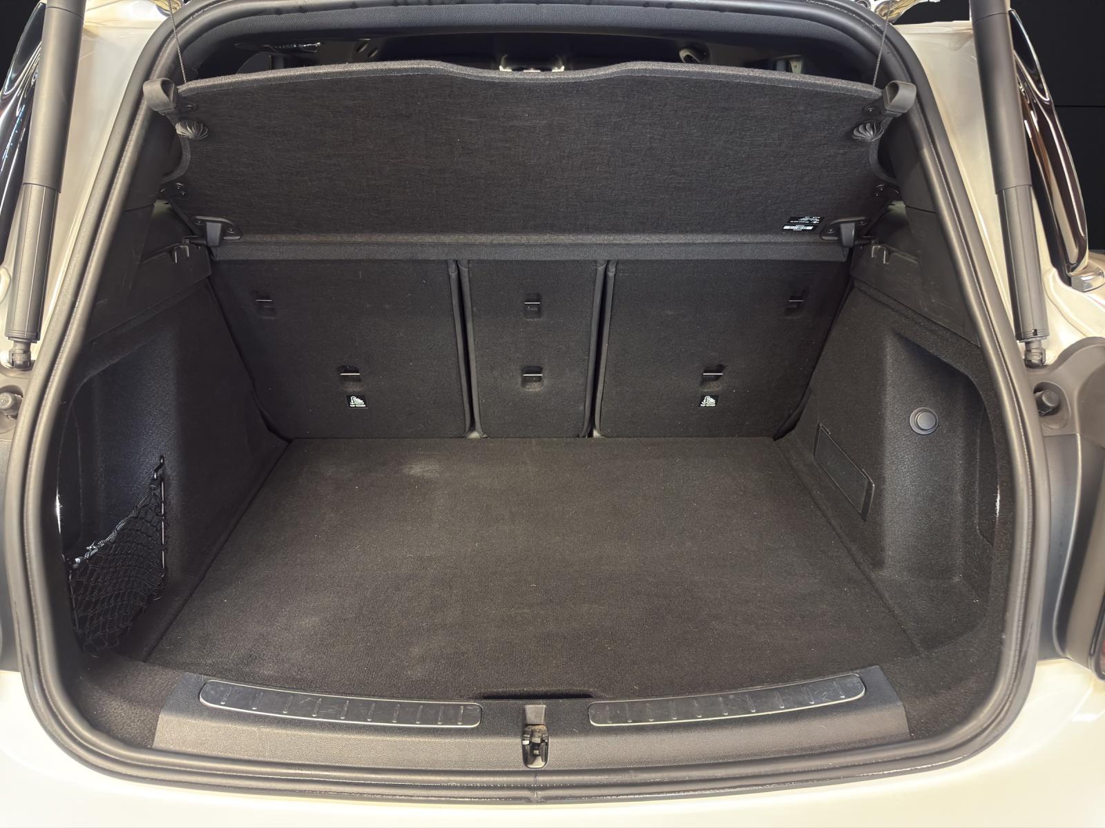 MINI Countryman F60 1.5i Cooper ALL4-image-13