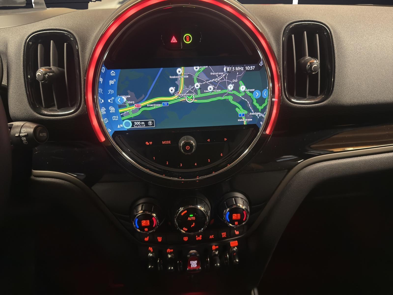 MINI Countryman F60 1.5i Cooper ALL4-image-17