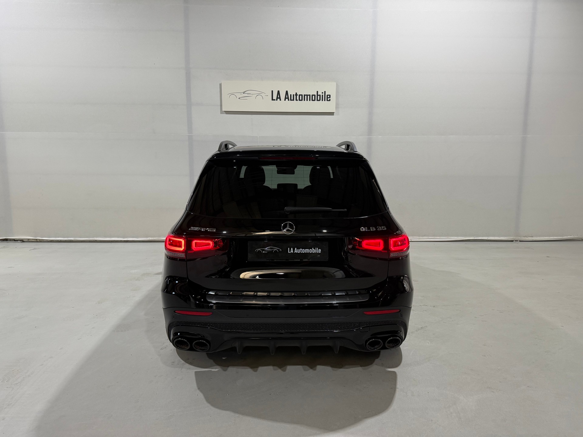 MERCEDES-BENZ GLB 35 AMG 4Matic 8G-Tronic-image-7