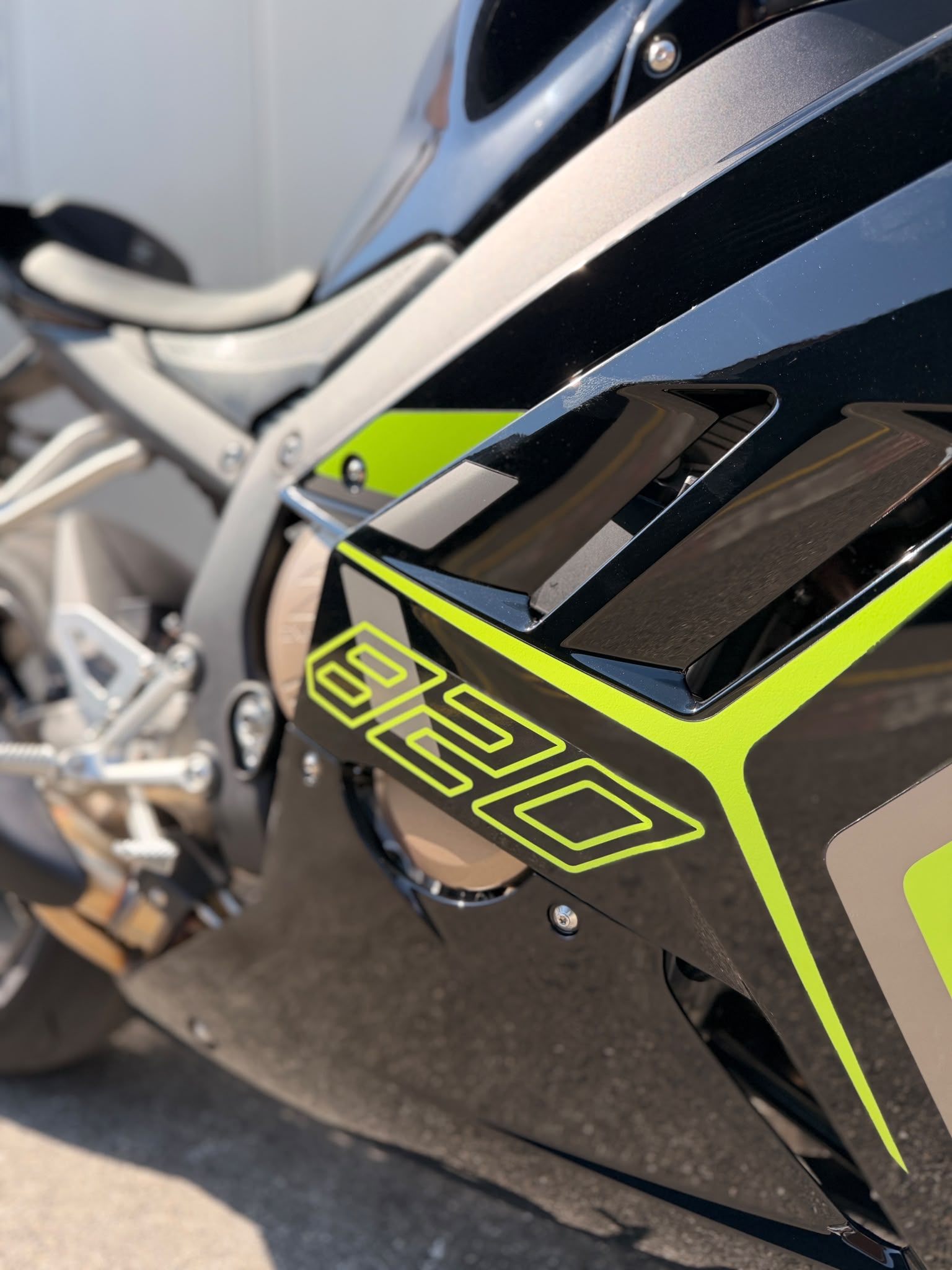 ZXMOTO 820RR-showroom-element-3
