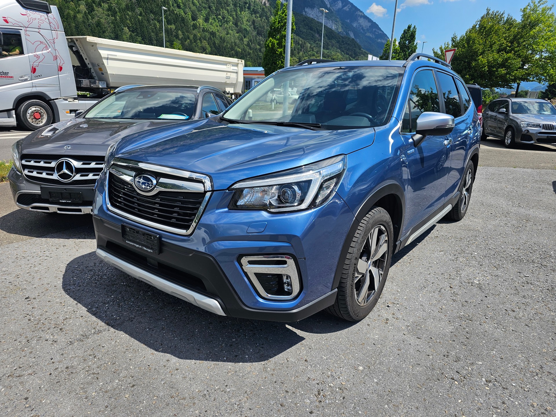 SUBARU Forester 2.0i e-Boxer Swiss Plus Lineartronic-image-0