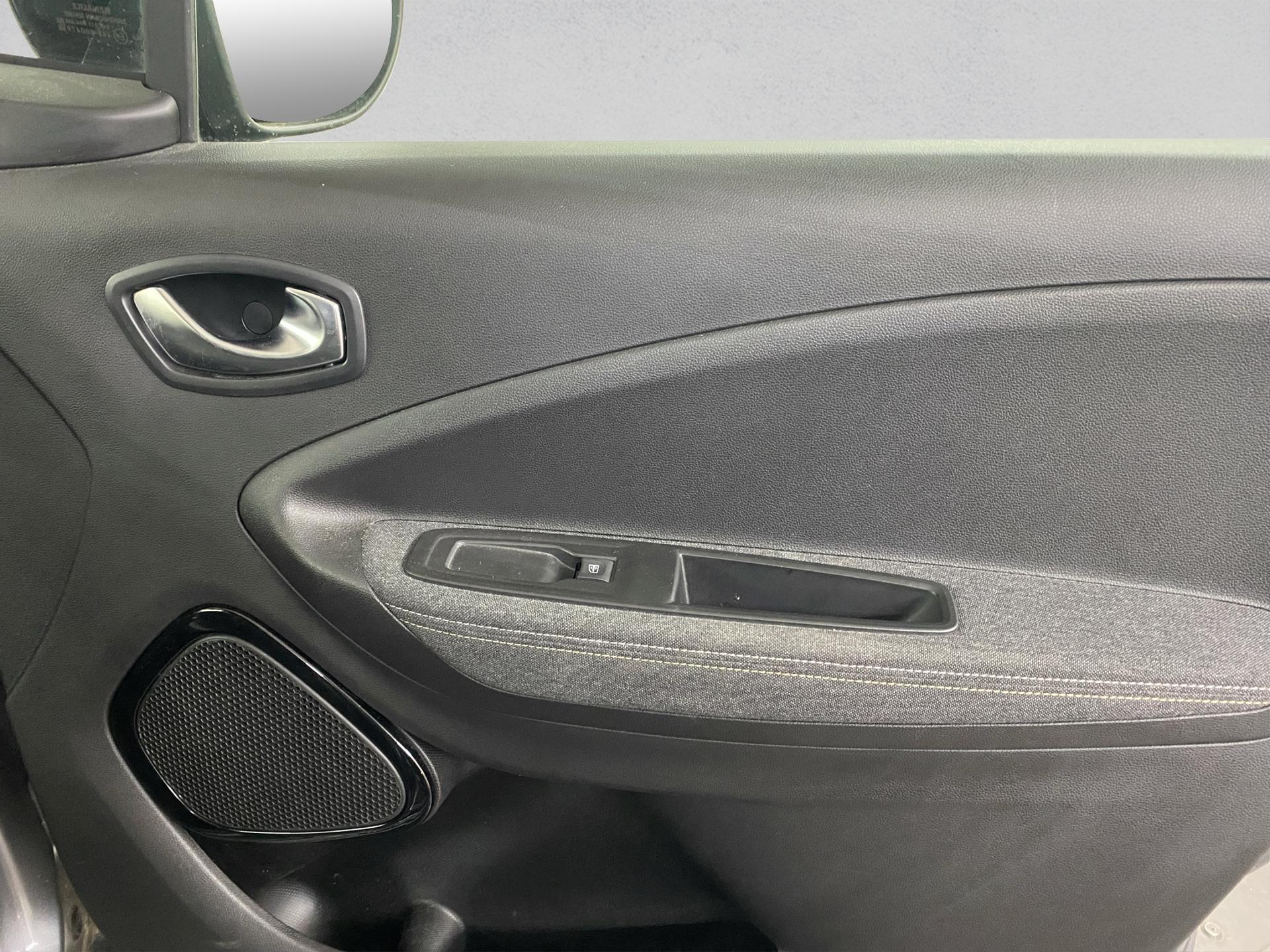 RENAULT Zoe R135 (incl. Batterie) Iconic-image-24