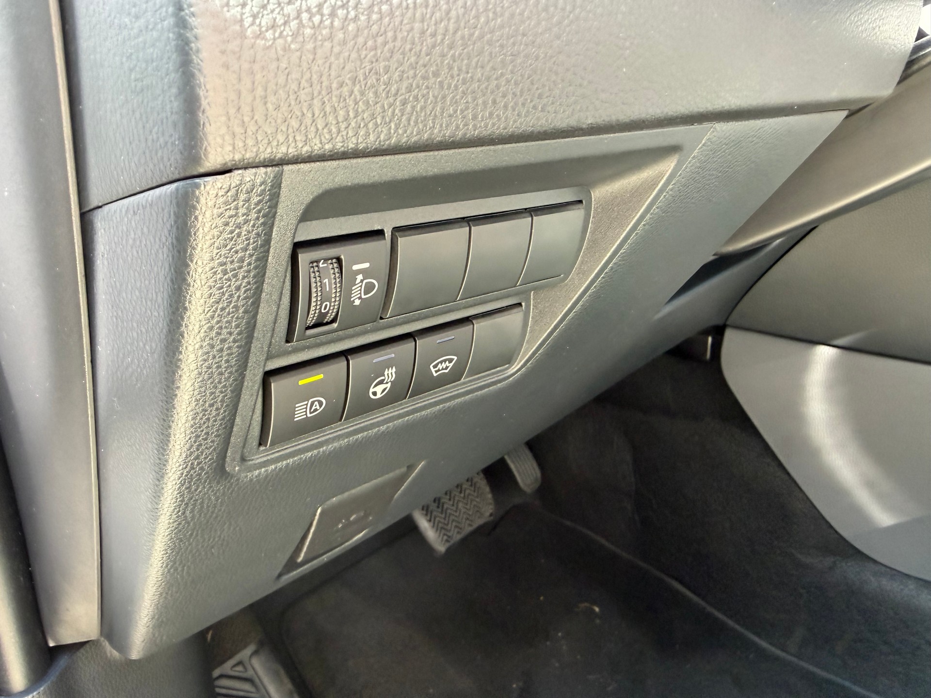 TOYOTA Yaris Cross 1.5 Trend e-CVT-image-9