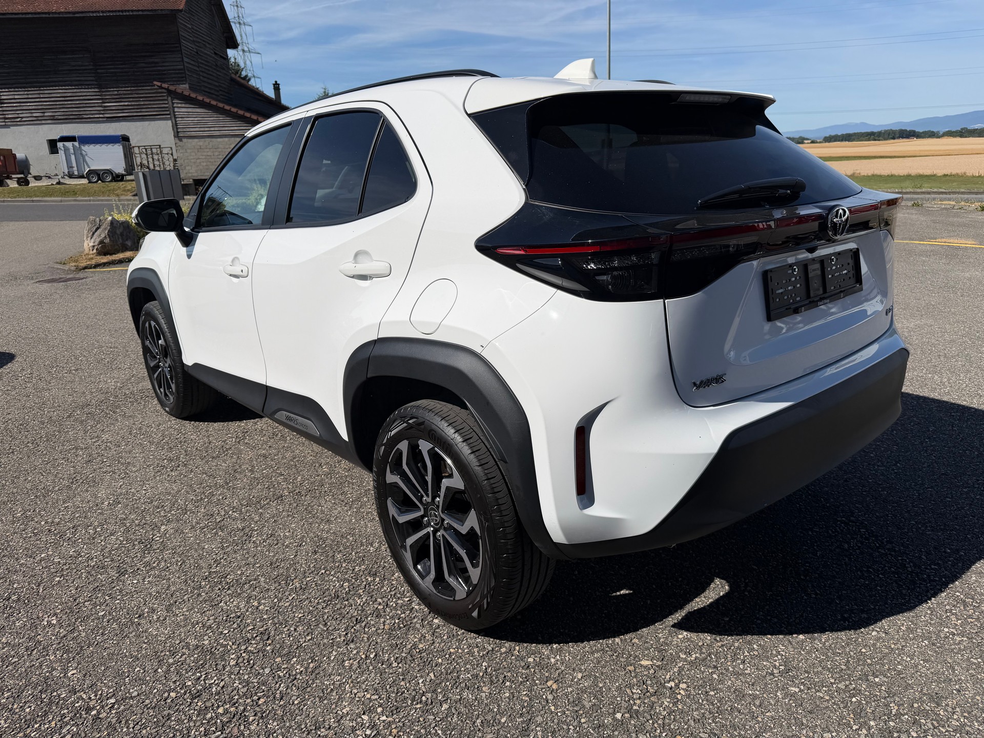 TOYOTA Yaris Cross 1.5 Trend e-CVT-image-2