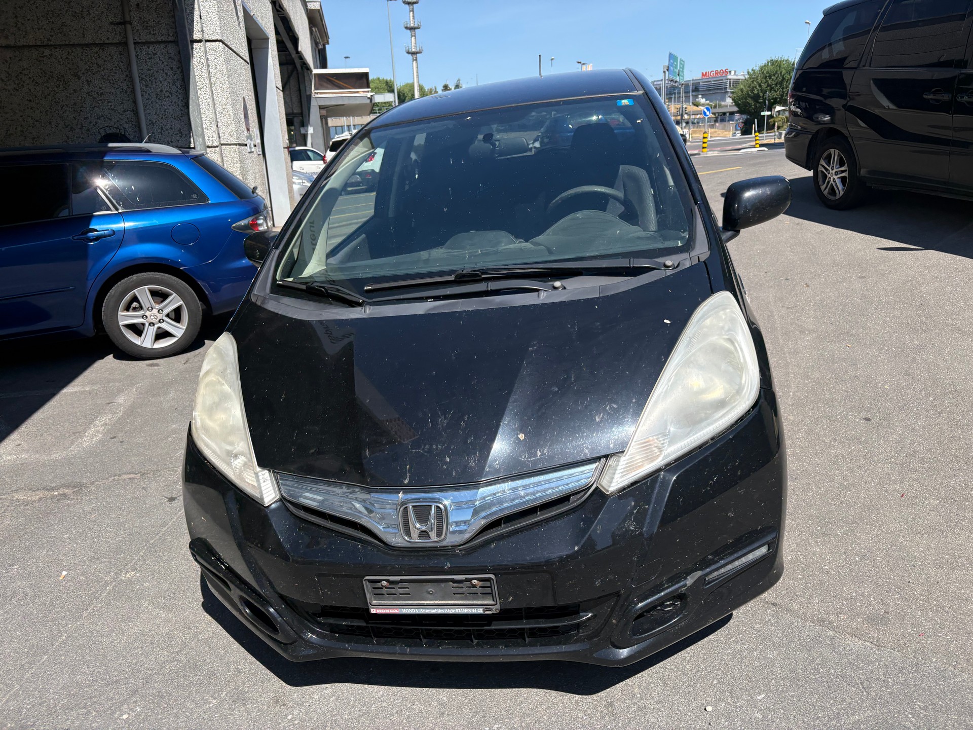 HONDA Jazz 1.3i Hybrid Elegance CVT-image-1