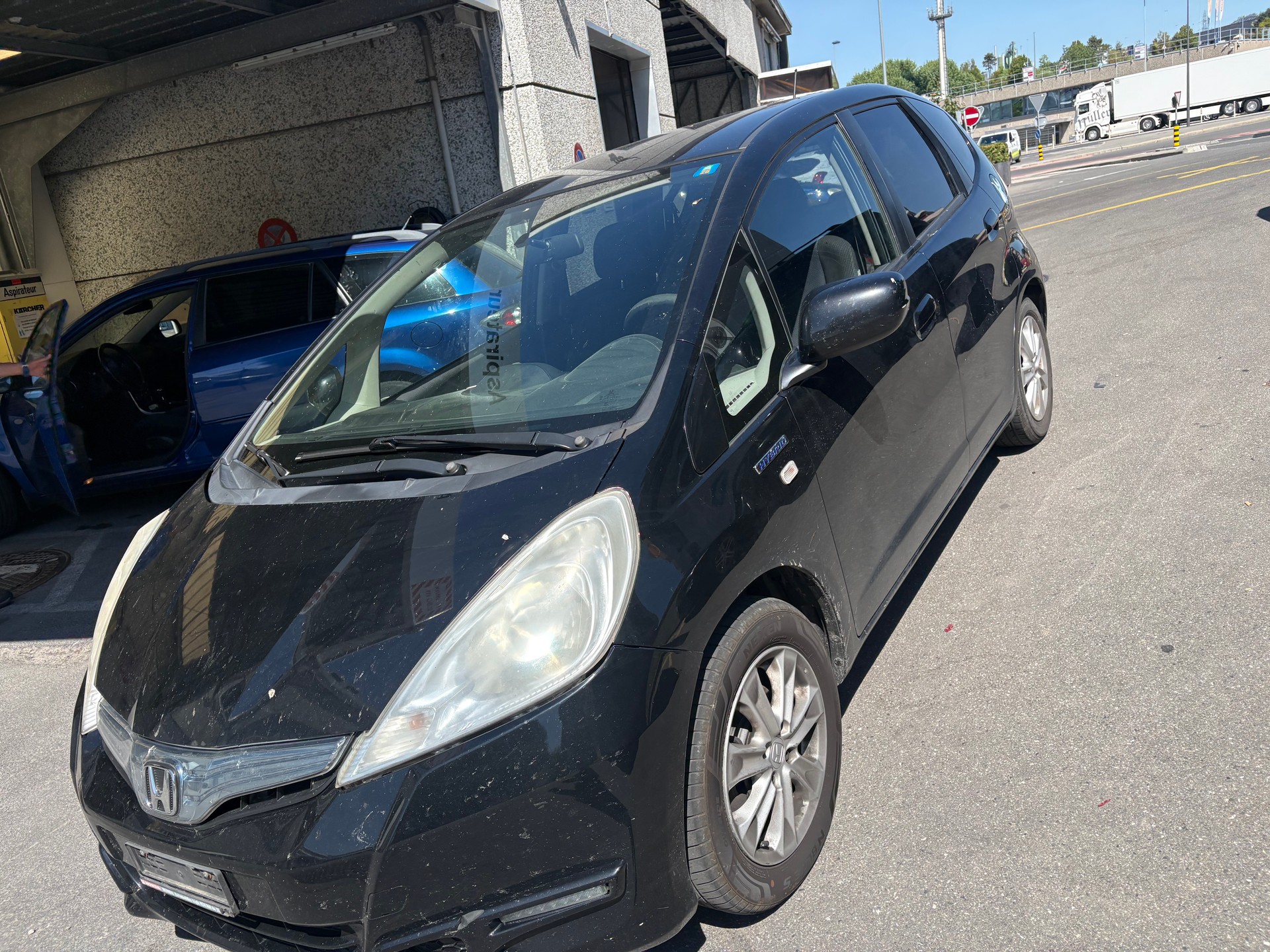 HONDA Jazz 1.3i Hybrid Elegance CVT-image-2