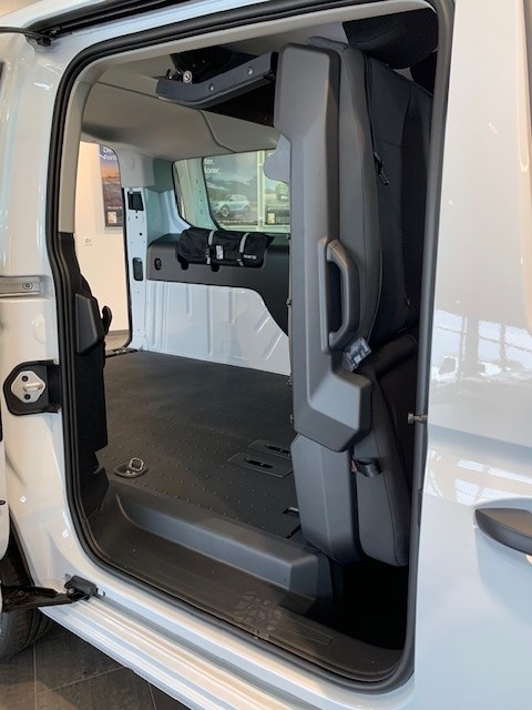 FORD Grand Transit Connect FlexCab 1.5 EcoBoost 150 Trend PHEV-image-10