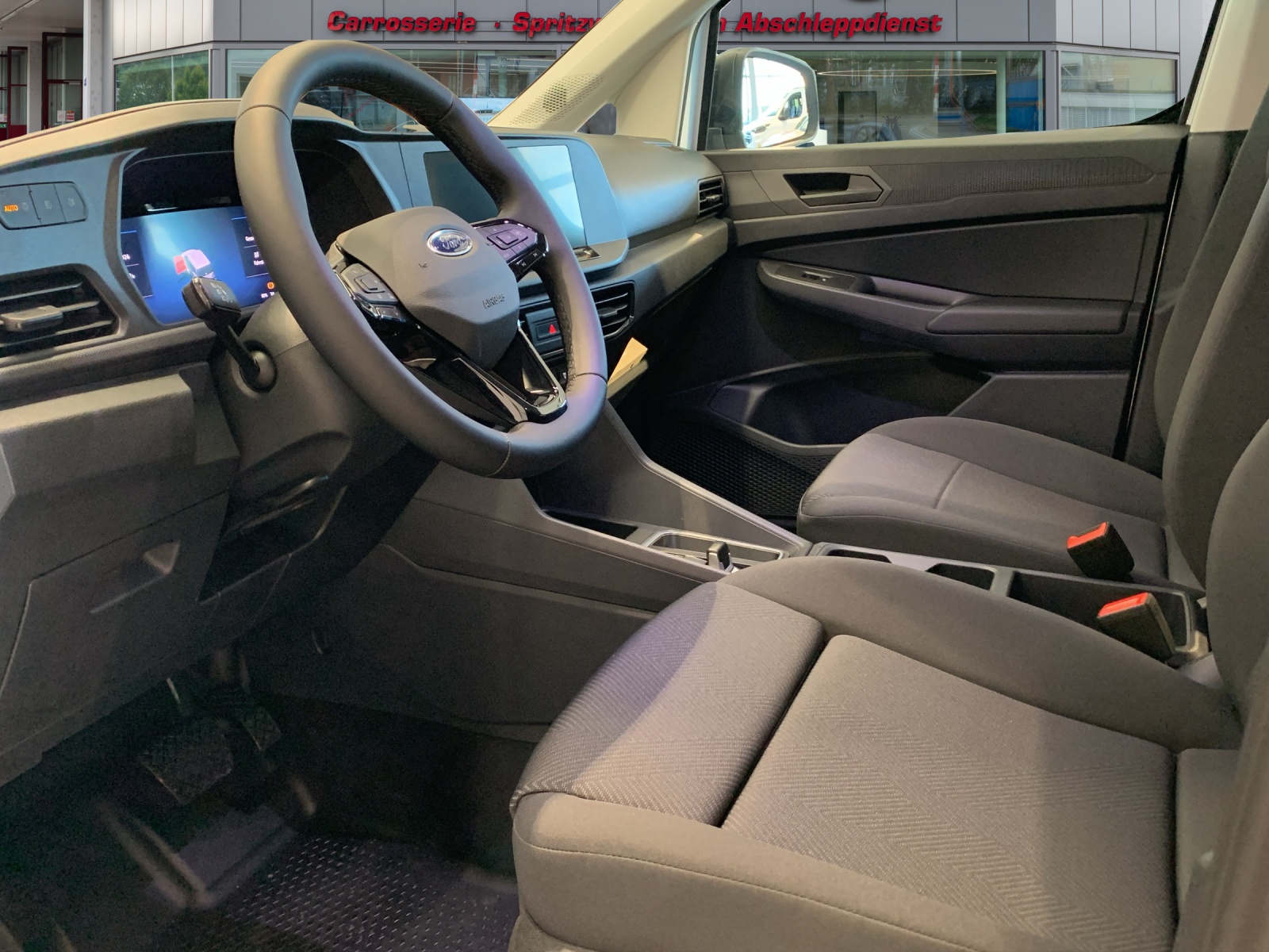 FORD Grand Transit Connect FlexCab 1.5 EcoBoost 150 Trend PHEV-image-7