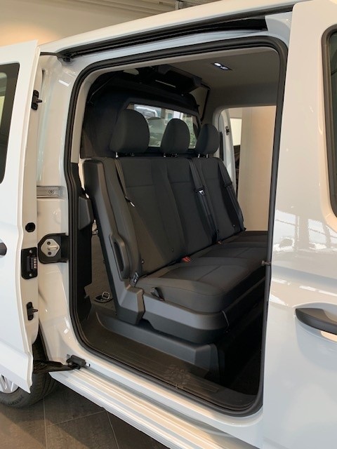 FORD Grand Transit Connect FlexCab 1.5 EcoBoost 150 Trend PHEV-image-11