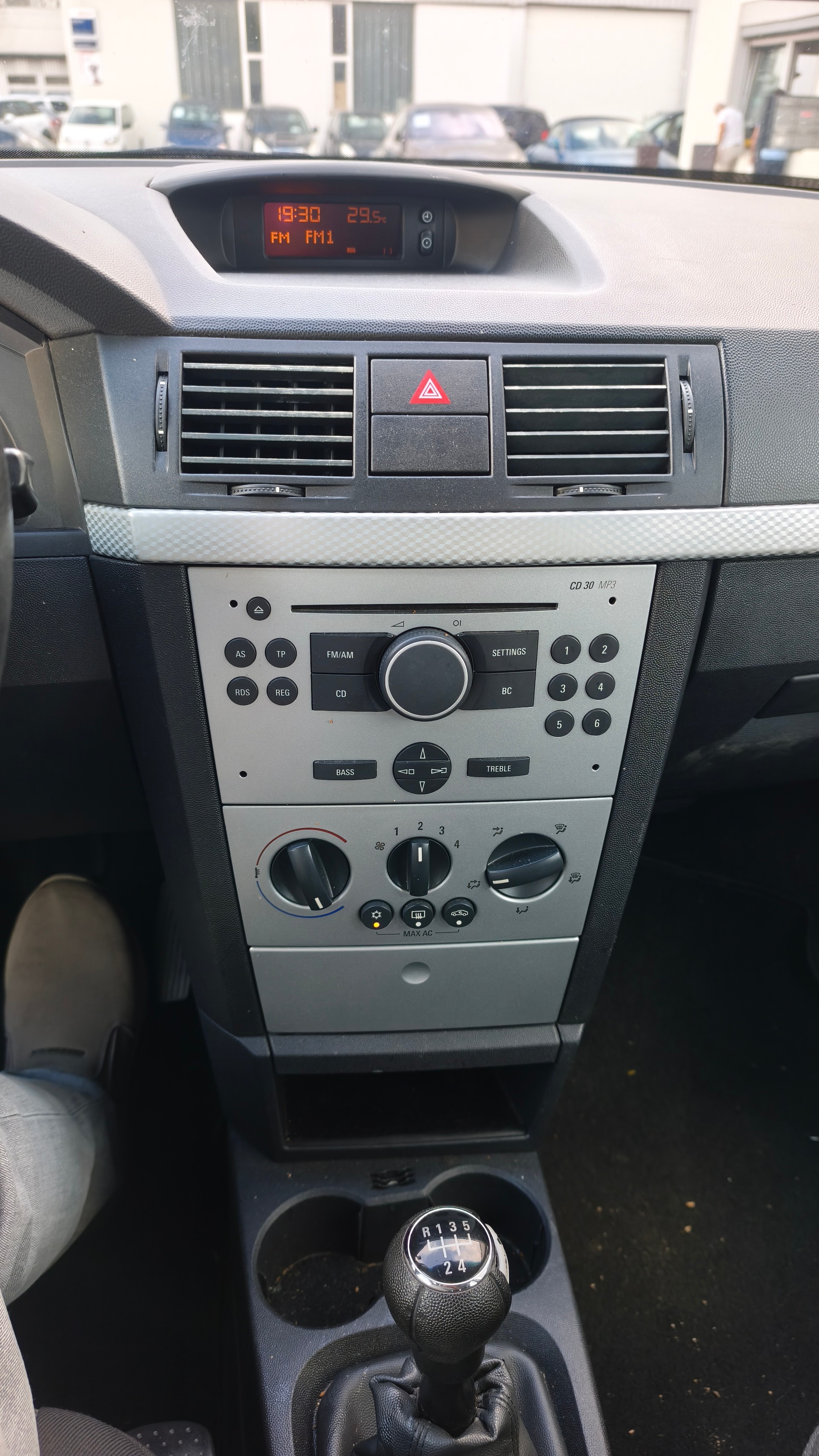 OPEL Meriva 1.6i-16 TP Cosmo-image-9