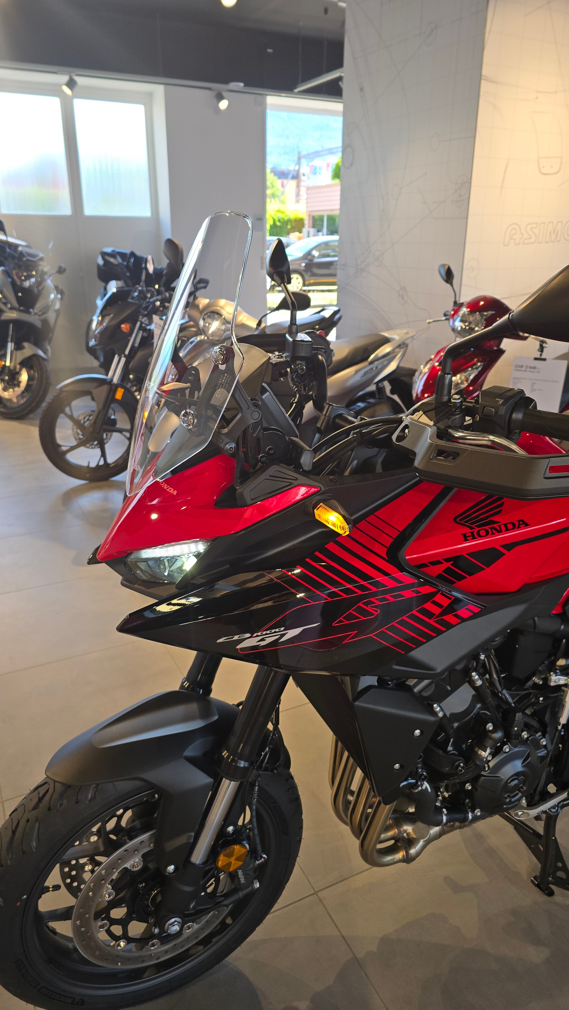 HONDA CB 1000 GT-image-12