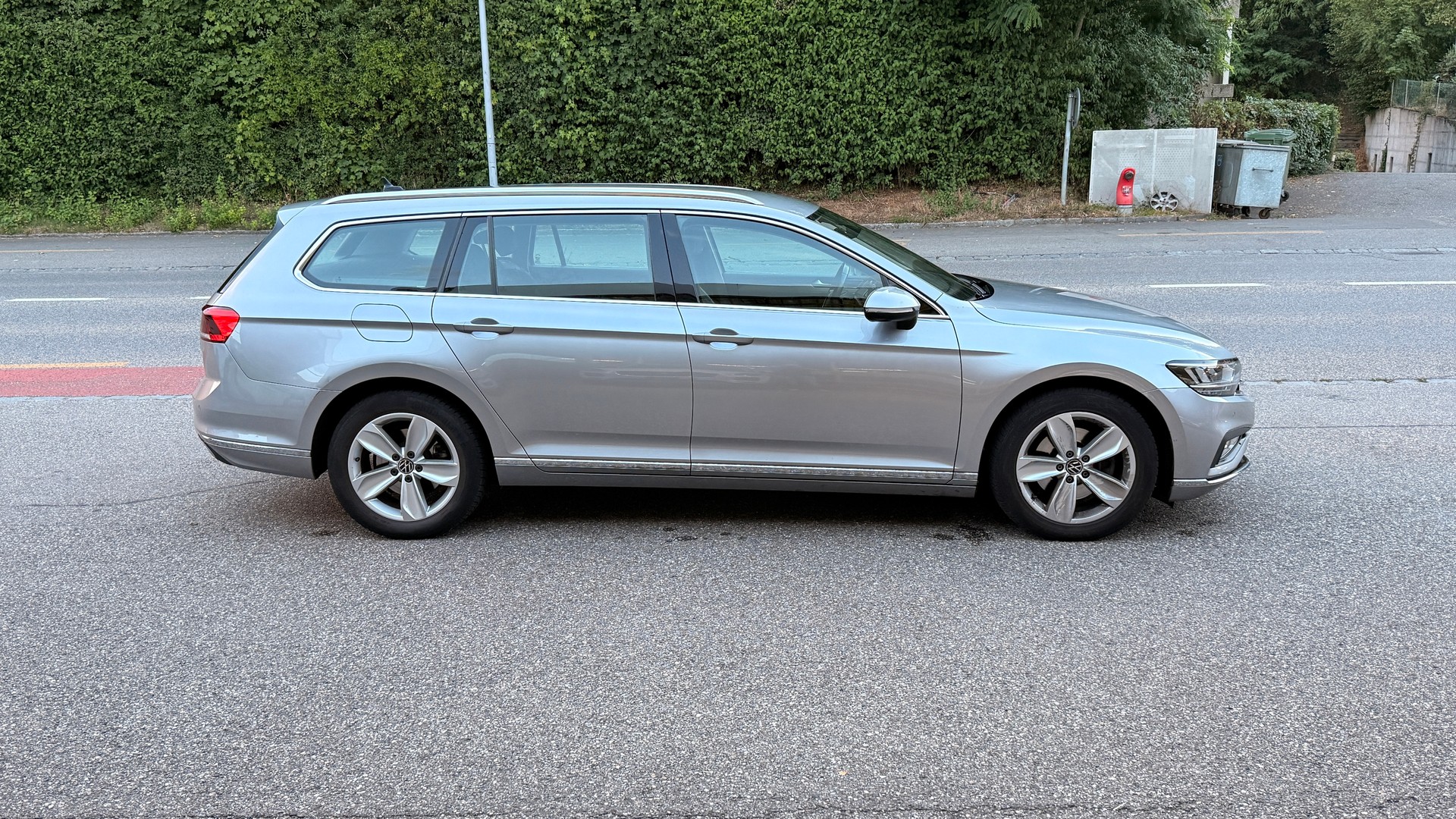 VW Passat 2.0 TDI BMT 4Motion DSG-image-3