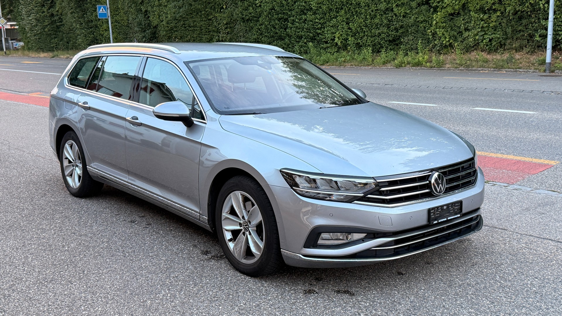 VW Passat 2.0 TDI BMT 4Motion DSG-image-2