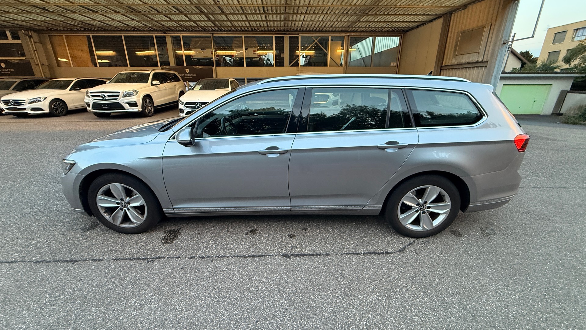 VW Passat 2.0 TDI BMT 4Motion DSG-image-6