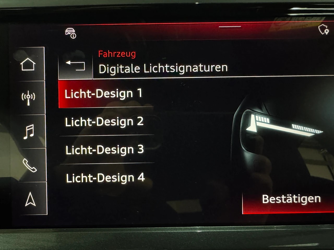 AUDI Q4 e-tron 55 S-Line quattro Black-Optik 340PS / AHK / Wärmepumpe-image-18
