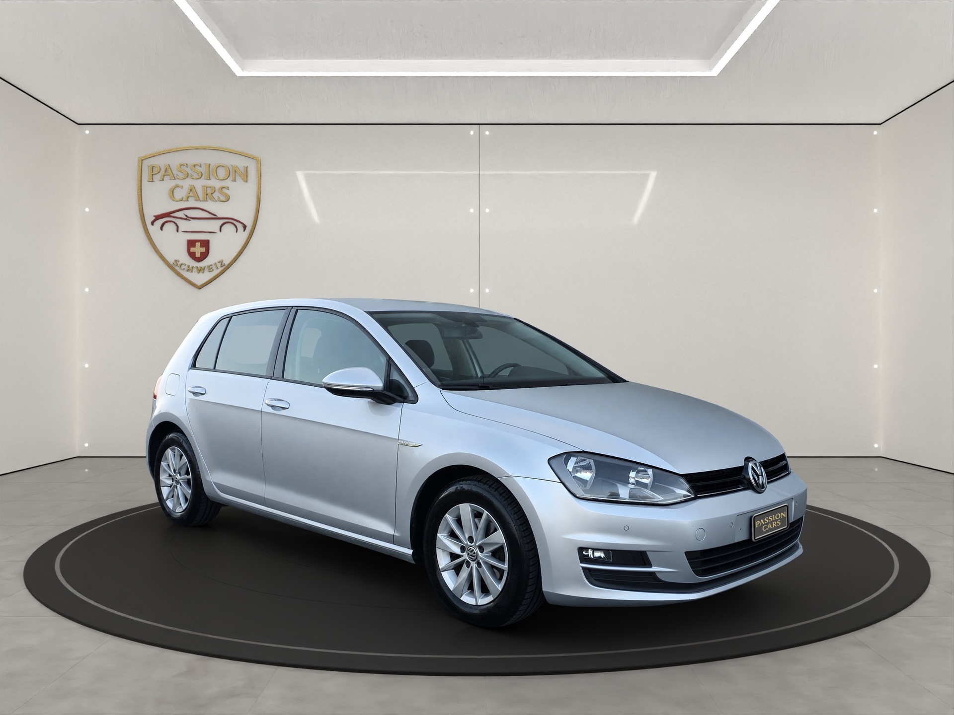 VW Golf 1.6 TDI Cup 4Motion-image-6