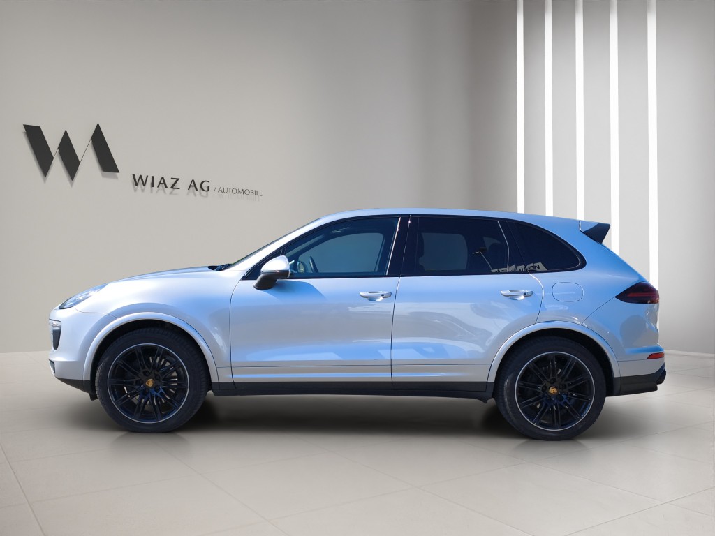 PORSCHE Cayenne 3.0 V6 S E-Hybrid-image-15