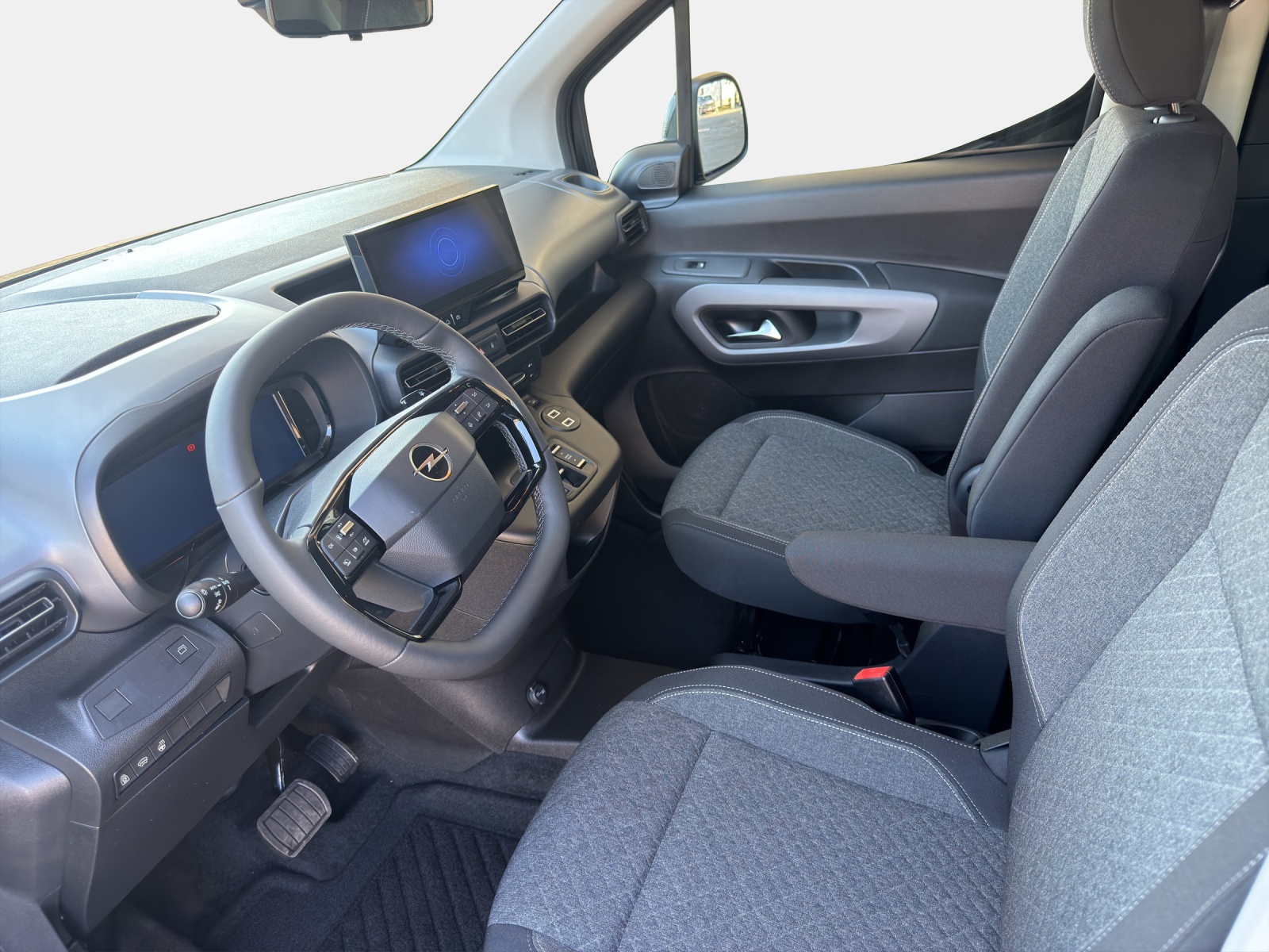 OPEL Combo 1.5D/130 GS S/S-image-9