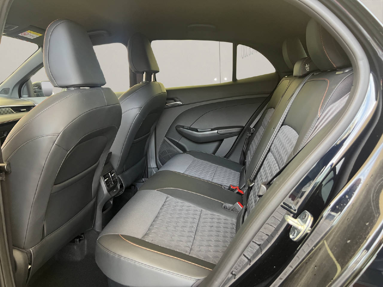 MG 3 MG3 1.5 Hybrid Luxury *Automat*-image-9