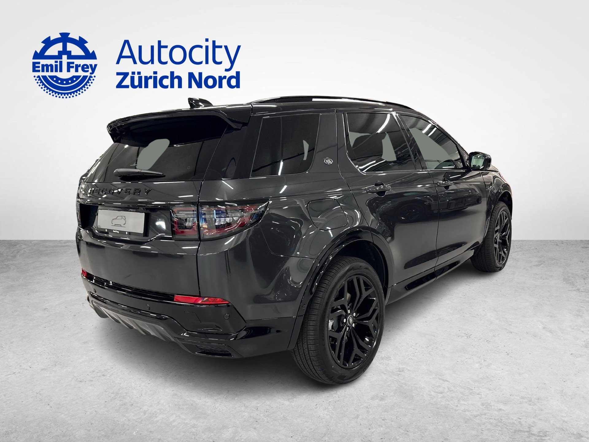 LAND ROVER Discovery Sport 1.5 T 270e Landmark-image-4