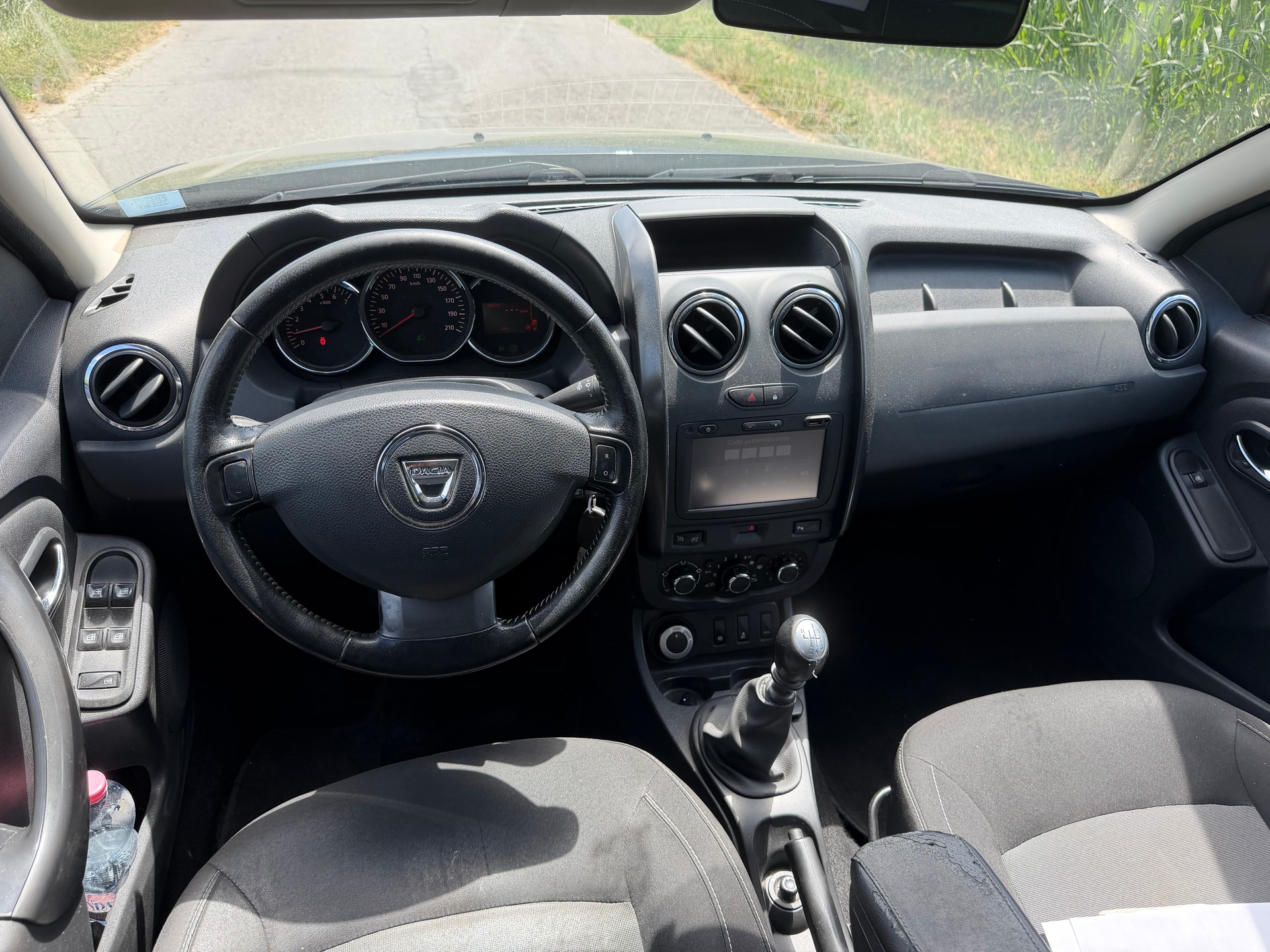 DACIA Duster 1.2 T Lauréate 4x4-image-6