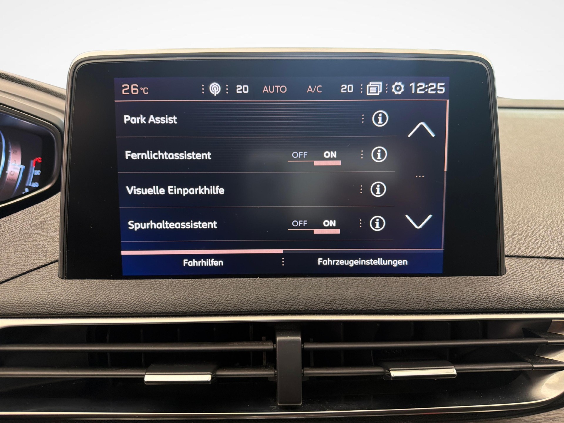 PEUGEOT 5008 2.0 BlueHDi 180 GT-image-16