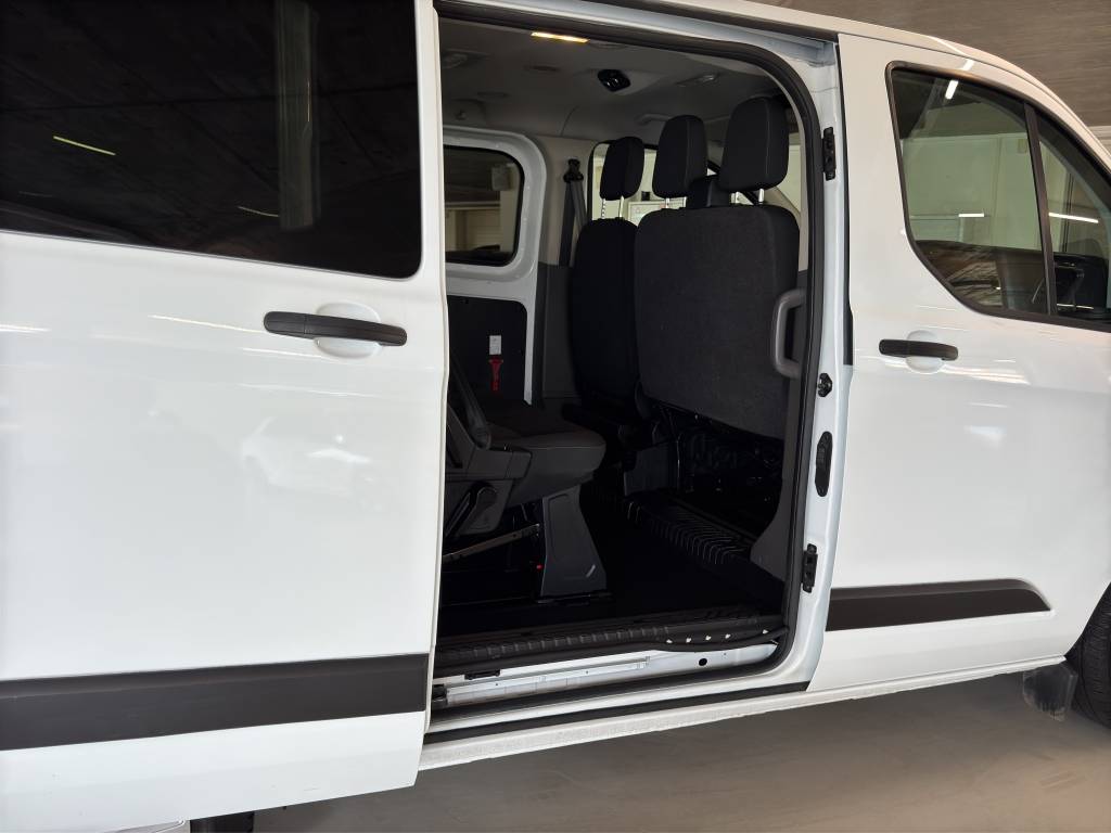 FORD Transit Custom 320 L1H1 Trend-image-10