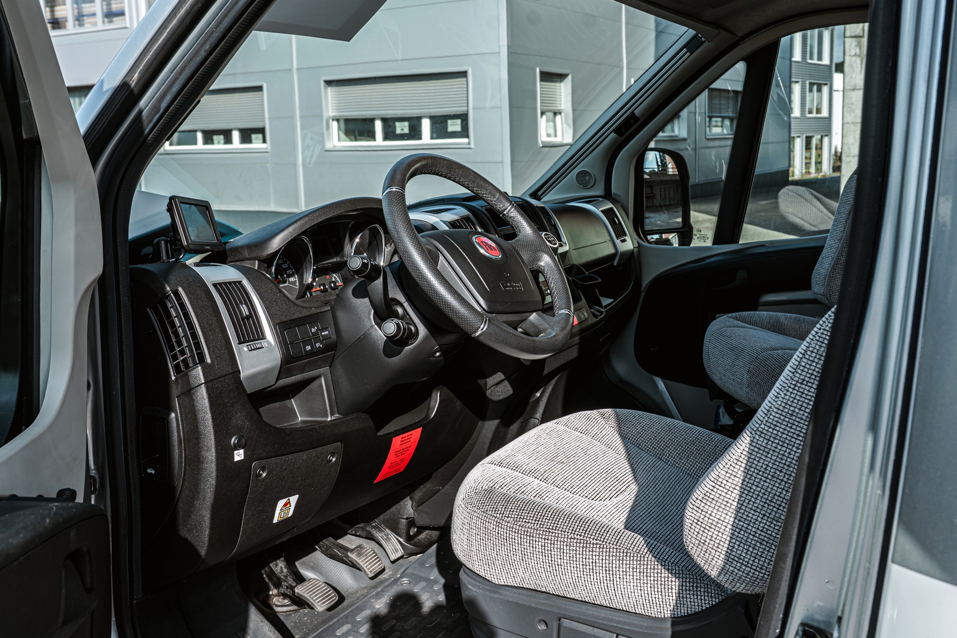 FIAT Hymer T578 GL / Ab MFK und Garantie-image-11