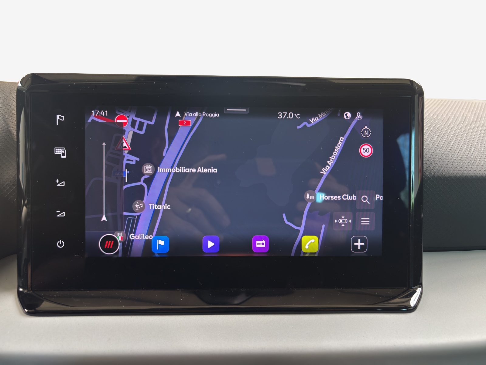 SEAT Arona 1.0 TSI Eco Style DSG-image-14
