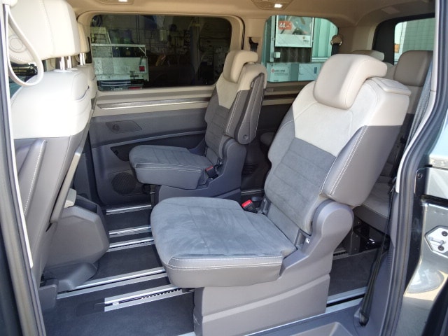 VW Multivan 2.0 TDI Style DSG-image-12