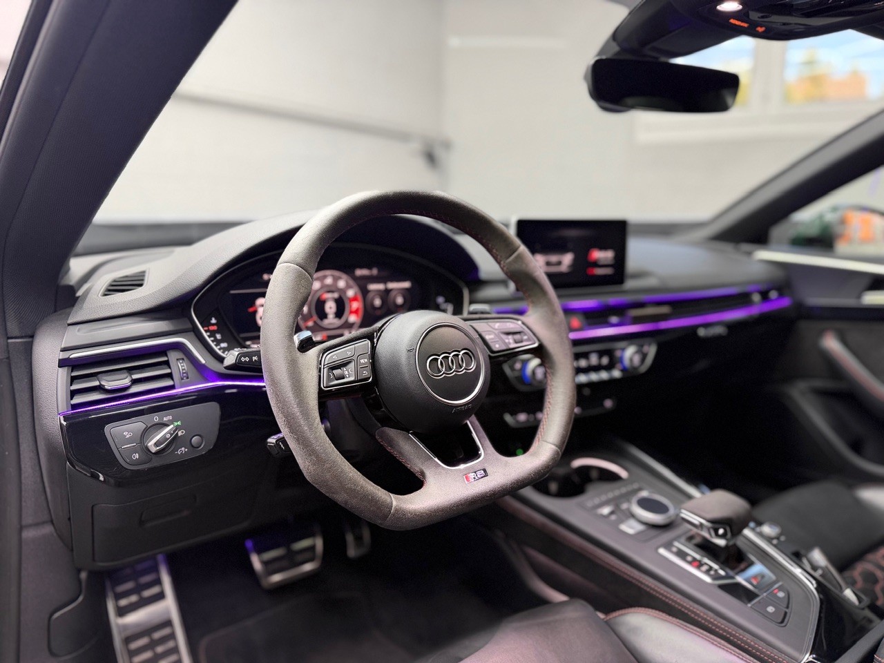 AUDI RS5 Coupé 2.9 TFSI quattro tiptronic | CH-Auto | Panorama Glasdach | GoodWood Green-image-14