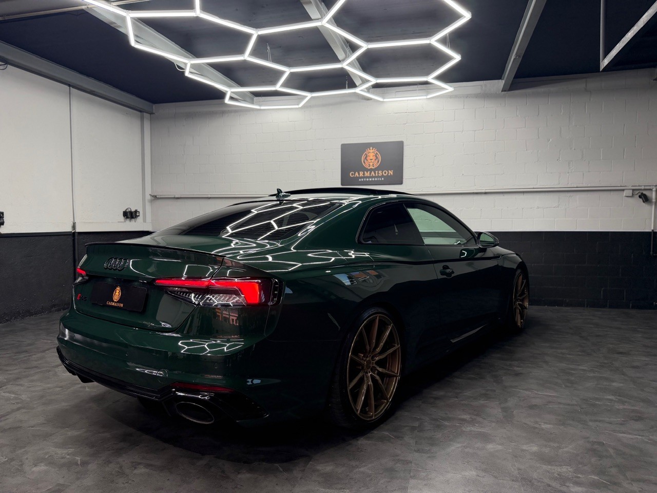 AUDI RS5 Coupé 2.9 TFSI quattro tiptronic | CH-Auto | Panorama Glasdach | GoodWood Green-image-8