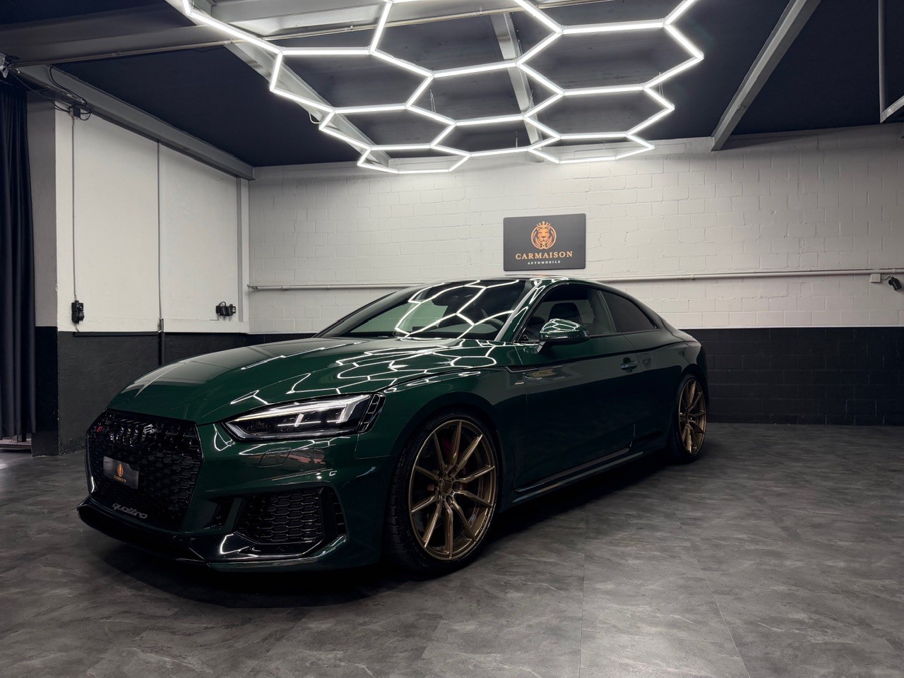 AUDI RS5 Coupé 2.9 TFSI quattro tiptronic | CH-Auto | Panorama Glasdach | GoodWood Green-image-2